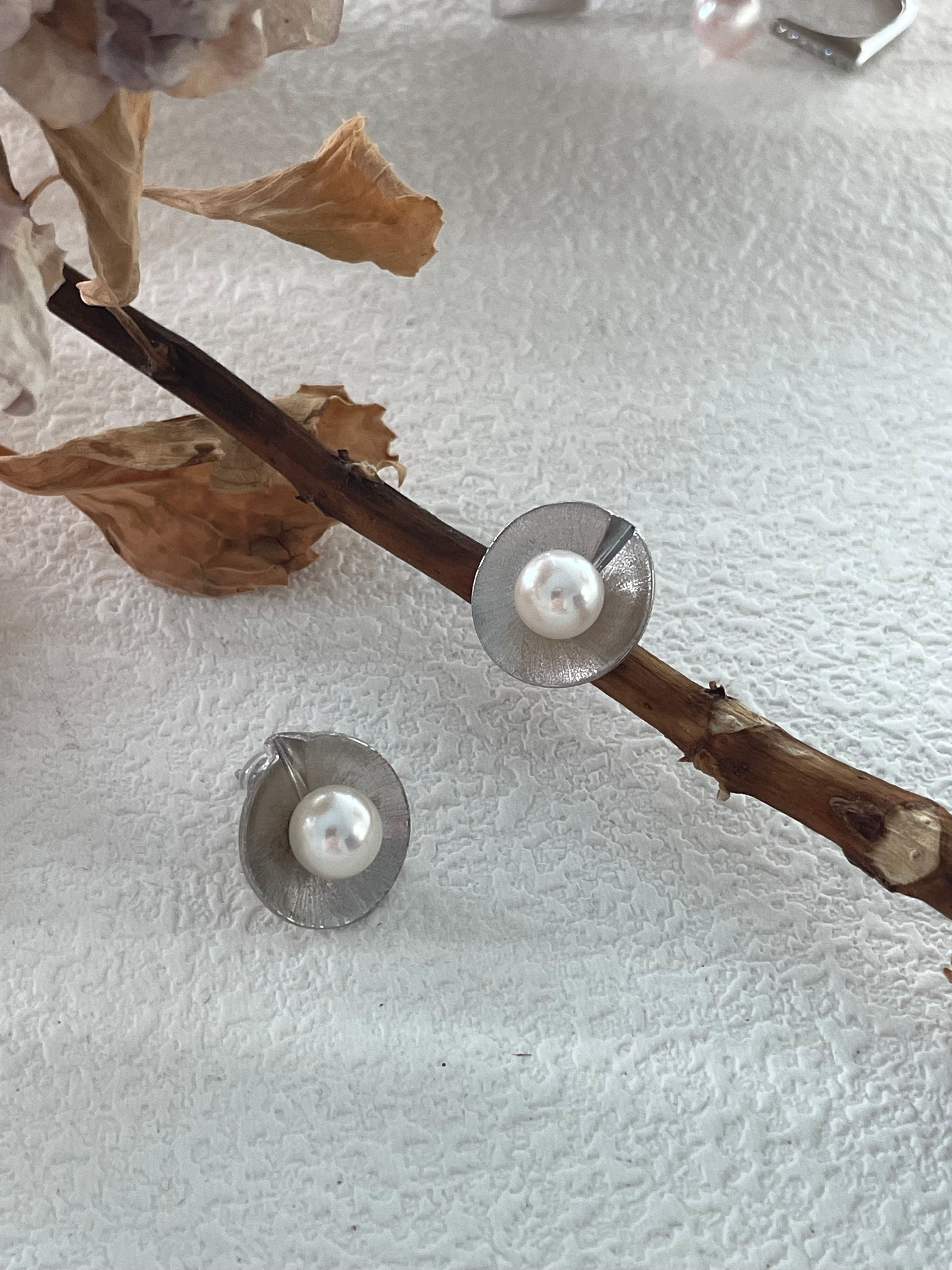 Retro Sterling Silver Freshwater Pearl Earrings